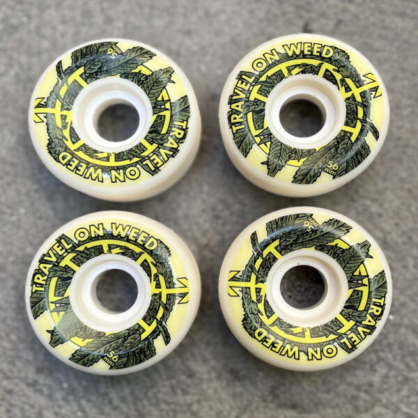 travel on wheels Travel on weed 56 mm