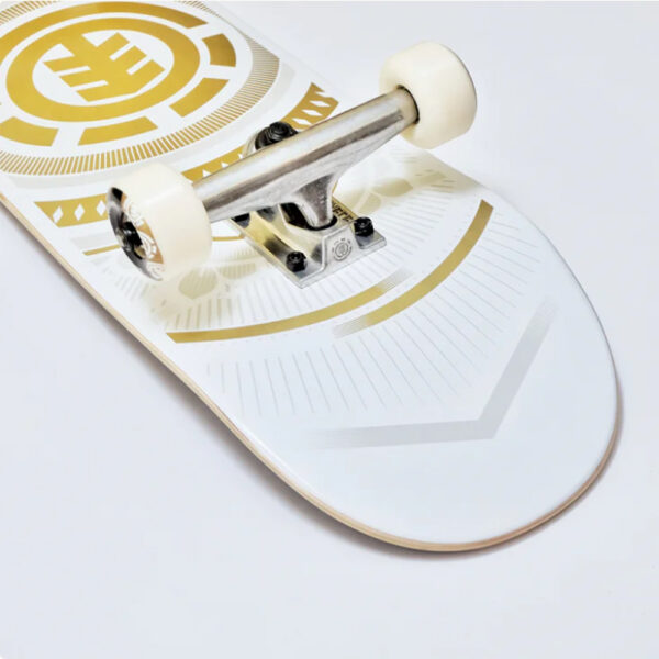 Element Hatched White Gold Patineta Completa Detalle