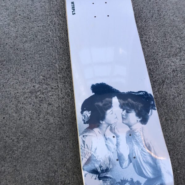 Metrópolis Ying Yang Amor Tabla 8.5