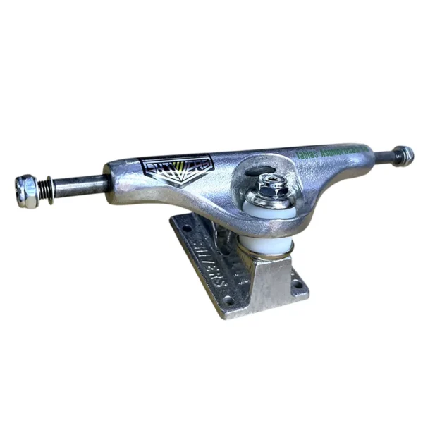 Shivers Puas Trucks 149mm